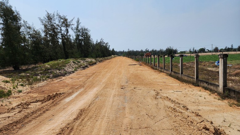 Quảng Ng&atilde;i: Kiện to&agrave;n ban quản l&yacute; dự &aacute;n, đẩy mạnh thi c&ocirc;ng loạt dự &aacute;n giao th&ocirc;ng lớn- Ảnh 3.