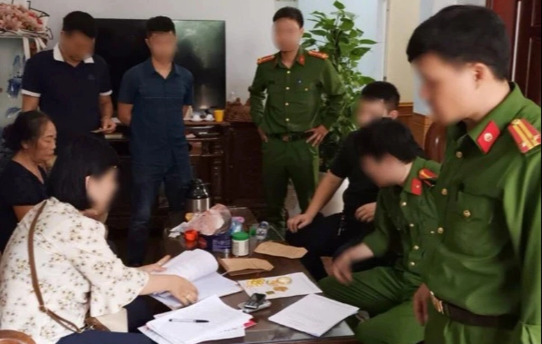 Vạch mặt hai đ&ocirc;i vợ chồng trong đường d&acirc;y ma t&uacute;y lớn ở Th&aacute;i B&igrave;nh- Ảnh 1.