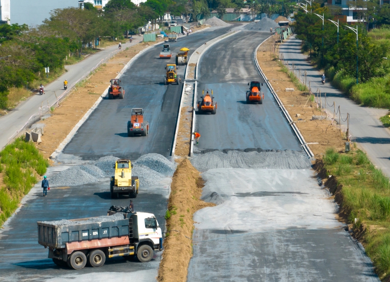 Dự &aacute;n mở rộng quốc lộ 50 bị cản tiến độ bởi 11 căn nh&agrave;- Ảnh 1.