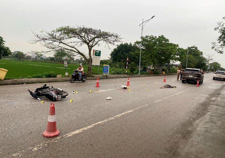 Hiện trường vụ tai nạn khiến nữ sinh lớp 11 tử vong.