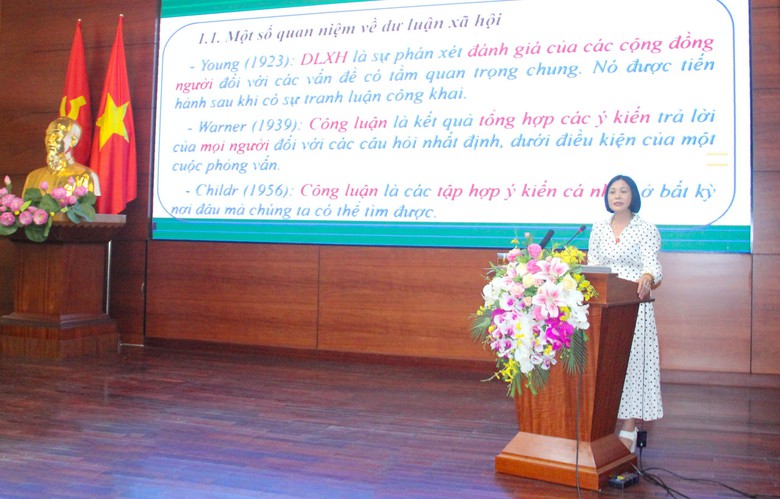 Đảng ủy Bộ GTVT tập huấn cộng t&aacute;c vi&ecirc;n dư luận x&atilde; hội- Ảnh 3.