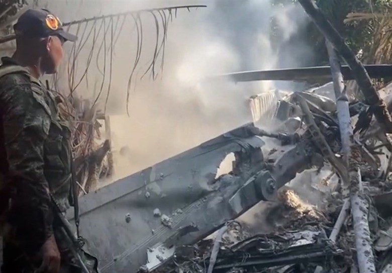 Rơi trực thăng qu&acirc;n sự Colombia, to&agrave;n bộ binh sĩ thiệt mạng- Ảnh 1.