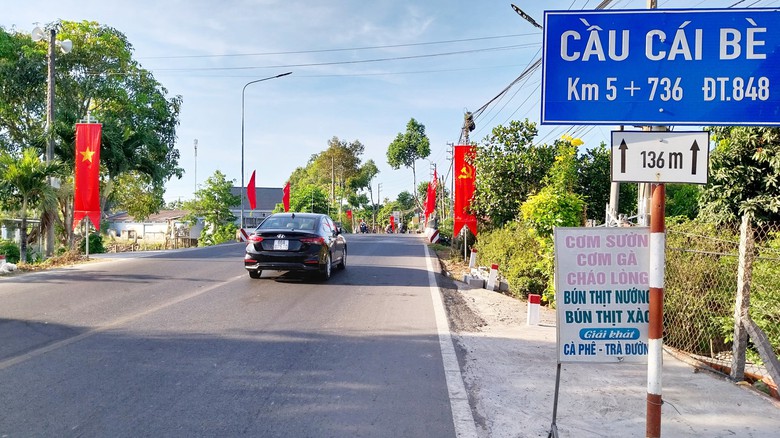 Đồng Th&aacute;p: Ph&acirc;n luồng giao th&ocirc;ng để sửa chữa cầu C&aacute;i B&egrave;- Ảnh 1.