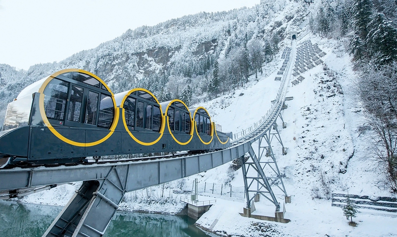 Hậu trường l&agrave;m tuyến đường sắt dốc nhất thế giới- Ảnh 3.