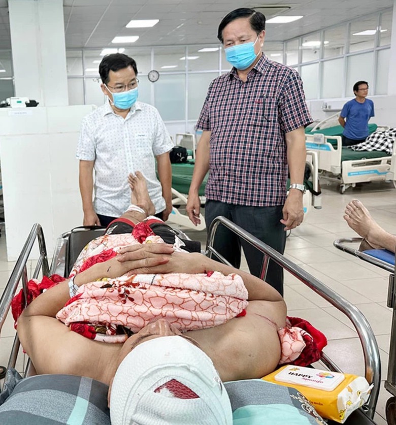 To&agrave;n cảnh vụ nổ l&ograve; hơi khiến 6 người tử vong, 5 người bị thương- Ảnh 15.