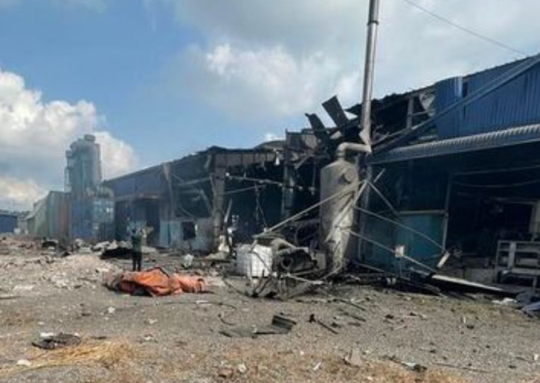 Đồng Nai: Nổ l&ograve; hơi ở c&ocirc;ng ty gỗ, 6 người tử vong- Ảnh 3.