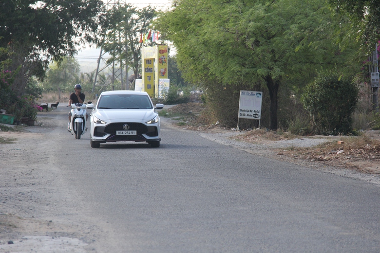 Ho&agrave;n trả 38 tuyến đường d&acirc;n sinh mượn thi c&ocirc;ng cao tốc ở B&igrave;nh Thuận- Ảnh 6.