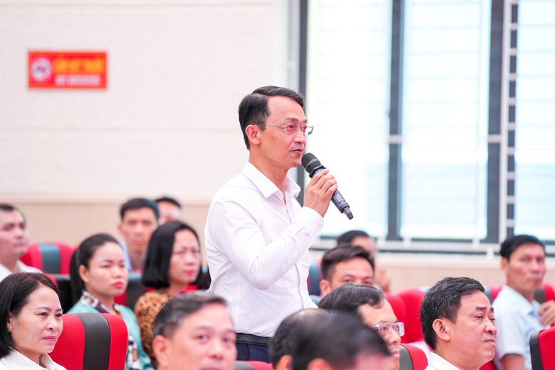 Ph&oacute; thủ tướng: Ho&agrave;n thiện đường ven biển l&agrave; động lực tốt để Kiến Thụy bứt ph&aacute;, vươn l&ecirc;n- Ảnh 3.