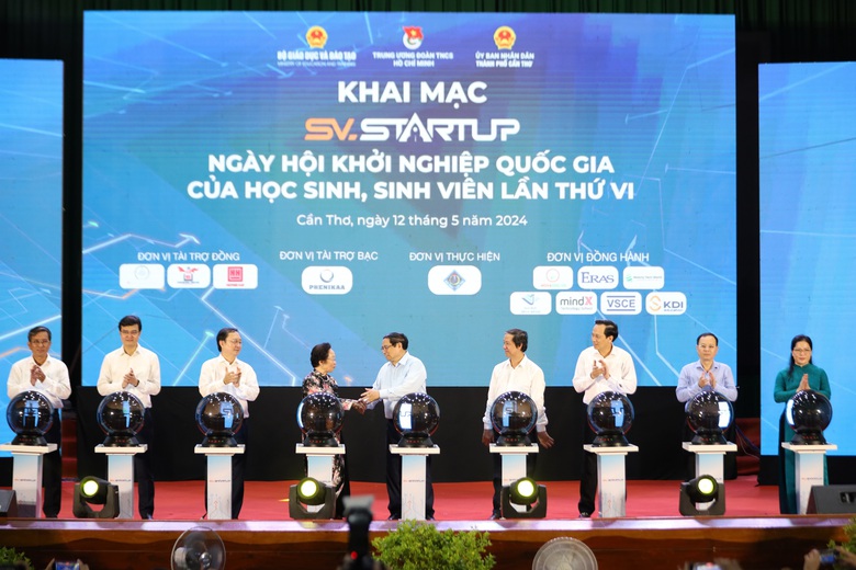 Thủ tướng: Thế hệ trẻ khởi nghiệp phải dũng cảm, kh&ocirc;ng n&oacute;ng vội, cầu to&agrave;n- Ảnh 2.