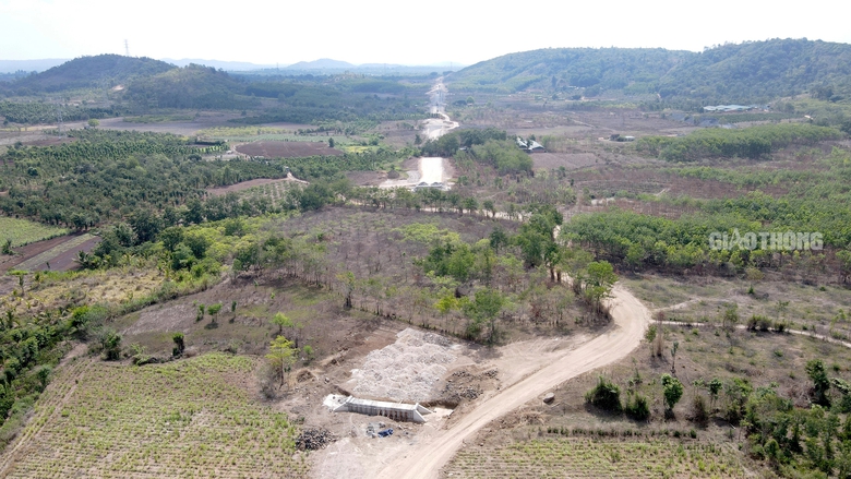 Đắk Lắk: Dự &aacute;n đường hơn 1.800 tỷ đồng gặp kh&oacute; v&igrave; mặt bằng- Ảnh 2.