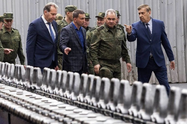 Ông cũng tham gia chỉ huy, lãnh đạo lực lượng khi Nga sáp nhập bán đảo Crimea, đảm bảo ổn định tình hình khu vực này trong suốt giai đoạn căng thẳng bắt đầu bùng phát tại Ukraine từ năm 2014. Ông cũng tham gia chỉ huy, lãnh đạo lực lượng khi Nga sáp nhập bán đảo Crimea, đảm bảo ổn định tình hình khu vực này trong suốt giai đoạn căng thẳng bắt đầu bùng phát tại Ukraine từ năm 2014.