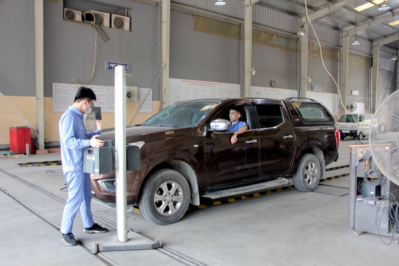 Đặt lịch hẹn trực tuyến c&oacute; chắc chắn được đăng kiểm xe? - Ảnh 1.