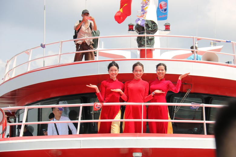 T&agrave;u cao tốc hiện đại lớn nhất Việt Nam bắt đầu chạy tuyến TP.HCM - C&ocirc;n Đảo- Ảnh 7.