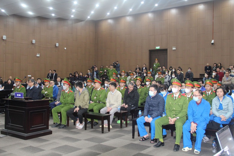 &Ocirc;ng Nguyễn Thanh Long v&agrave; những bị c&aacute;o n&agrave;o ra t&ograve;a ph&uacute;c thẩm vụ Việt &Aacute;?- Ảnh 1.