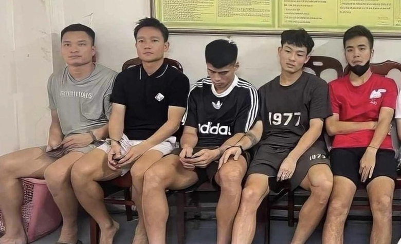 "Bay lắc" trong kh&aacute;ch sạn, 5 cầu thủ CLB H&agrave; Tĩnh bị khởi tố- Ảnh 1.