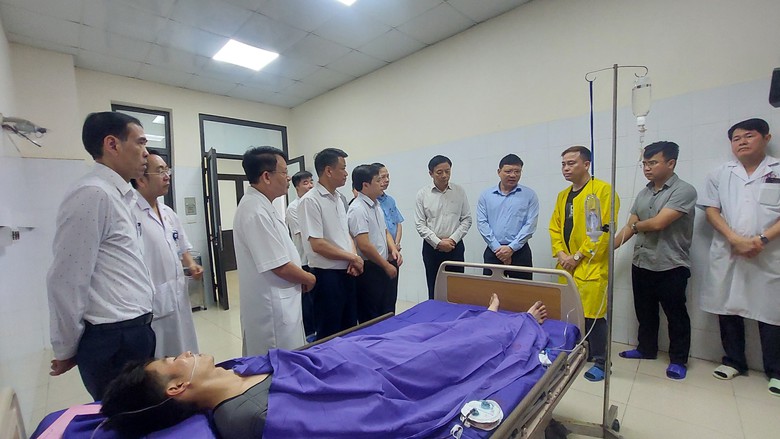 Tai nạn sập l&ograve;, 3 người tử vong: C&ocirc;ng nh&acirc;n kể thời khắc tho&aacute;t nạn dưới hầm s&acirc;u- Ảnh 4.