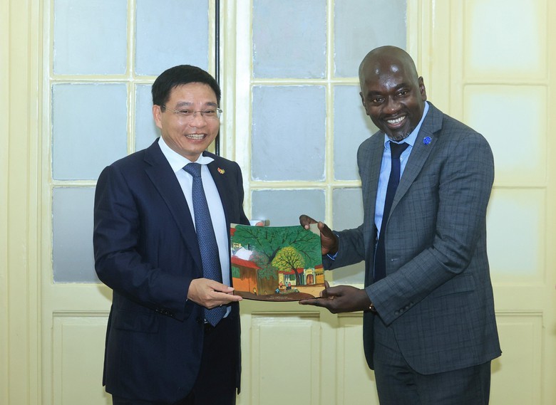 ICAO hỗ trợ nâng cao năng lực giám sát an toàn hàng không Việt Nam- Ảnh 2. ICAO hỗ trợ nâng cao năng lực giám sát an toàn hàng không Việt Nam- Ảnh 2.