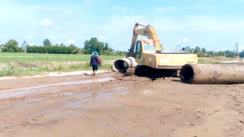 Nh&agrave; thầu tăng tốc thi c&ocirc;ng tr&ecirc;n cao tốc trục ngang miền T&acirc;y- Ảnh 3.