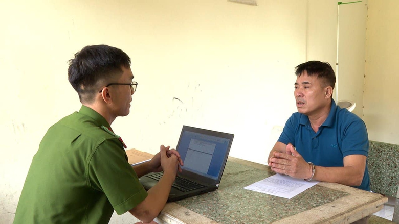Người đ&agrave;n &ocirc;ng bị bắt giữ khi đang chở hổ đi b&aacute;n khai g&igrave;?- Ảnh 2.