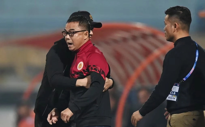 &ldquo;Si&ecirc;u c&ograve;&rdquo; lập kỷ lục về số lần sắm vai đ&oacute;ng thế tại V-League l&agrave; ai?- Ảnh 1.