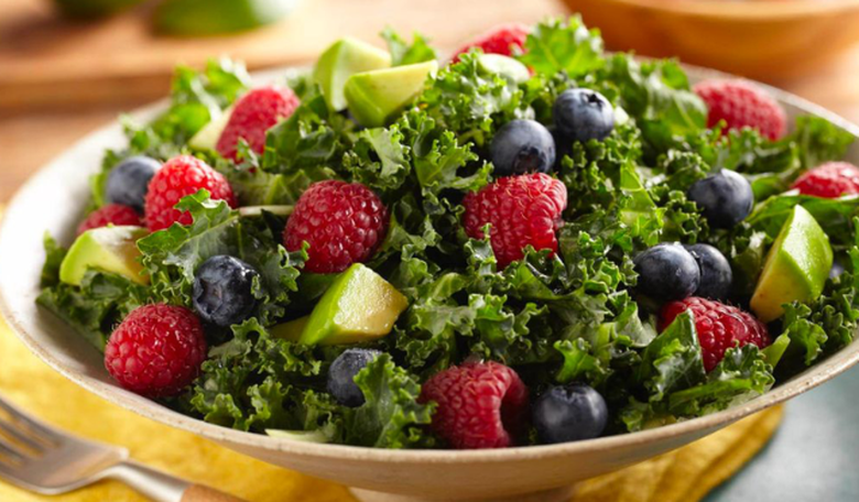 Loại rau lượng canxi cao hơn sữa, vitamin C hơn cải b&oacute; x&ocirc;i, nấu hay trộn salad đều ngon- Ảnh 3.