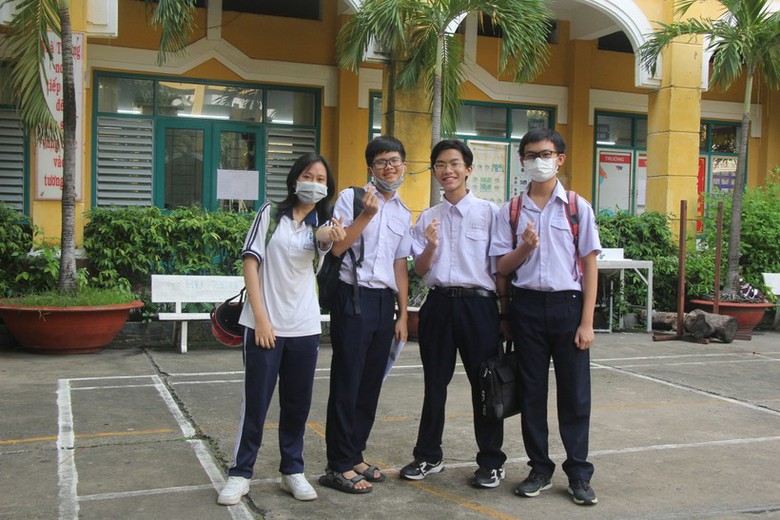 TP.HCM: 1.400 học sinh "lội ngược d&ograve;ng" tr&uacute;ng tuyển lớp 10 c&ocirc;ng lập- Ảnh 1.