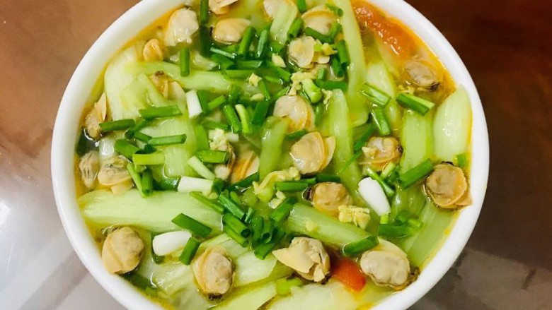 Loại rau mọc hoang góc vườn, ăn ngon giải nhiệt, "hút sạch" mỡ thừa- Ảnh 5. Loại rau mọc hoang góc vườn, ăn ngon giải nhiệt, "hút sạch" mỡ thừa- Ảnh 5.