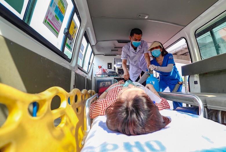 Tình huống tàu Nhổn - ga Hà Nội cháy dữ dội, ứng phó thế nào?- Ảnh 12. Tình huống tàu Nhổn - ga Hà Nội cháy dữ dội, ứng phó thế nào?- Ảnh 12.