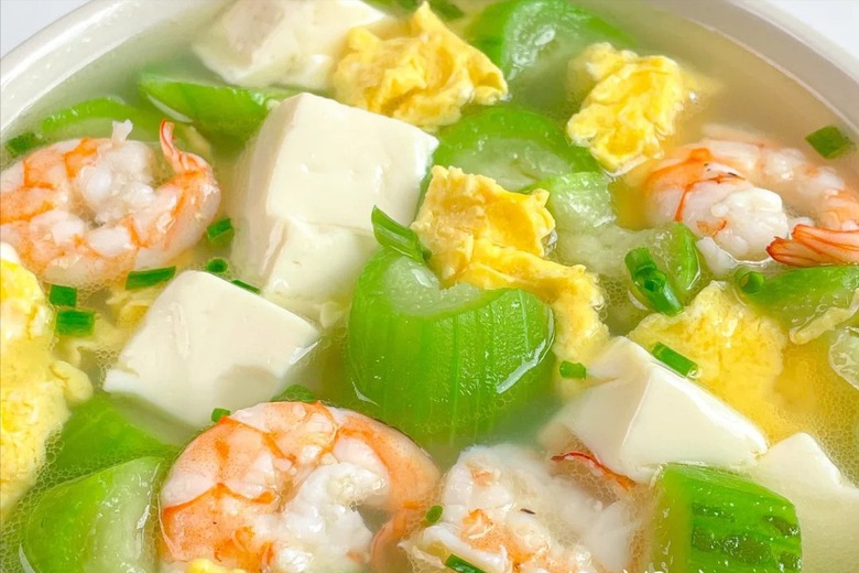 Người gi&agrave; dặn: 