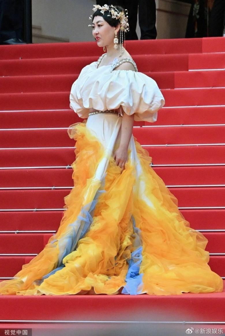 50 ng&ocirc;i sao v&ocirc; danh Trung Quốc đang biến LHP Cannes th&agrave;nh một c&aacute;i chợ- Ảnh 6.