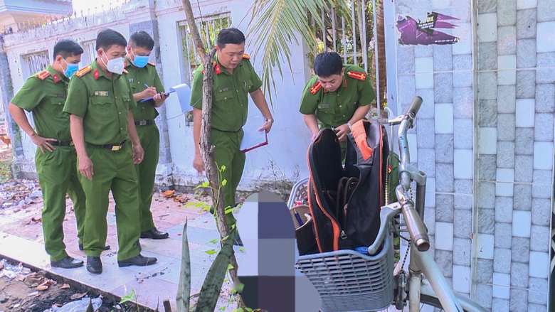 Nghi vấn người đ&agrave;n &ocirc;ng tử vong do cắt trộm d&acirc;y điện - Ảnh 1.