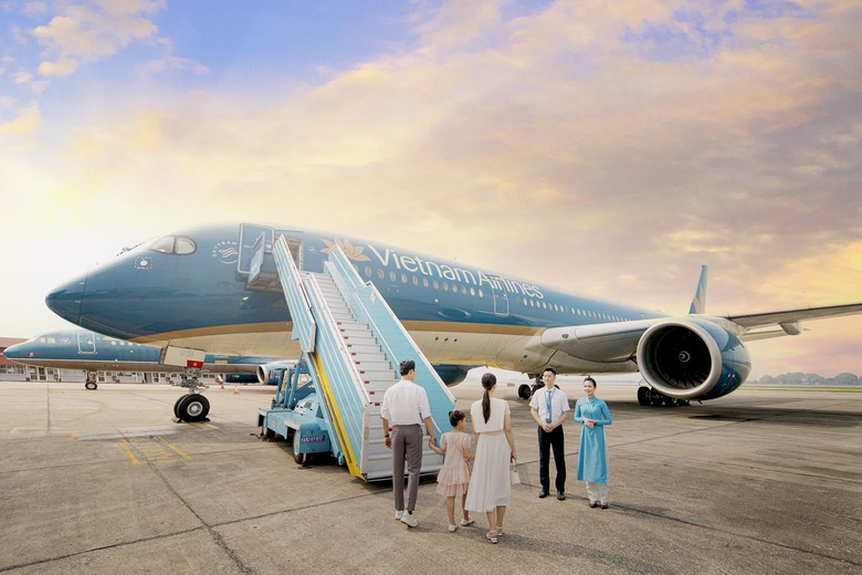 Bay quốc tế phục hồi mạnh mẽ, Vietnam Airlines báo lãi lớn- Ảnh 1. Bay quốc tế phục hồi mạnh mẽ, Vietnam Airlines báo lãi lớn- Ảnh 1.
