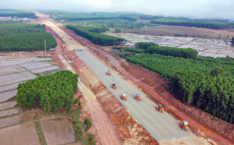 Giải ng&acirc;n vốn giao th&ocirc;ng vượt kế hoạch- Ảnh 1.