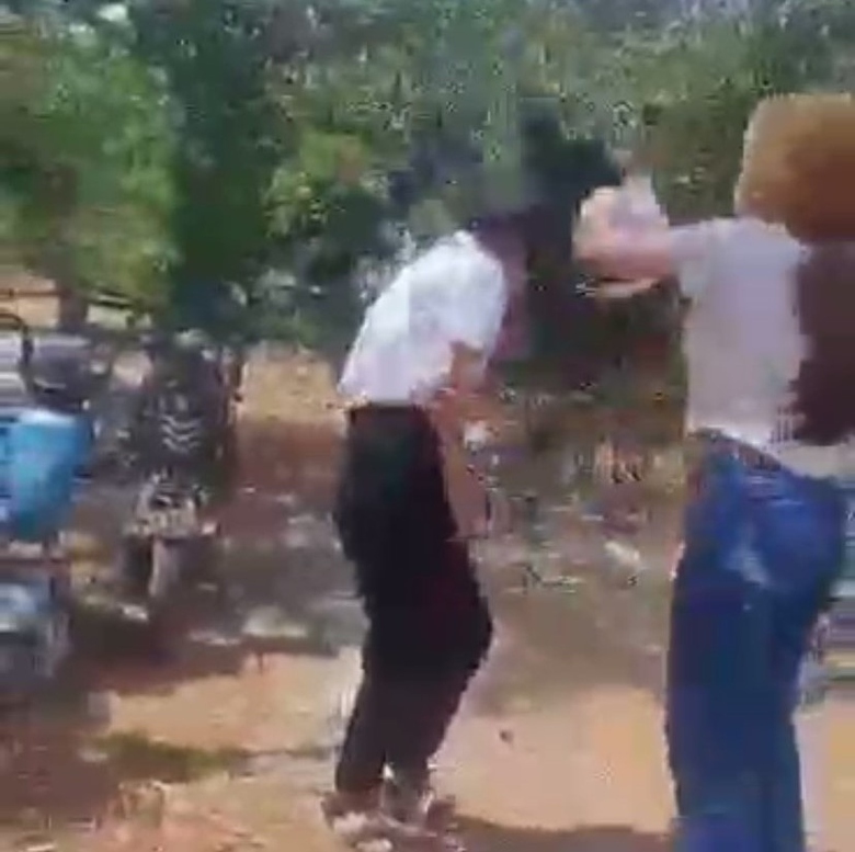 Học sinh lớp 7 ở Kh&aacute;nh H&ograve;a bị một nh&oacute;m nữ sinh h&agrave;nh hung d&atilde; man- Ảnh 2.