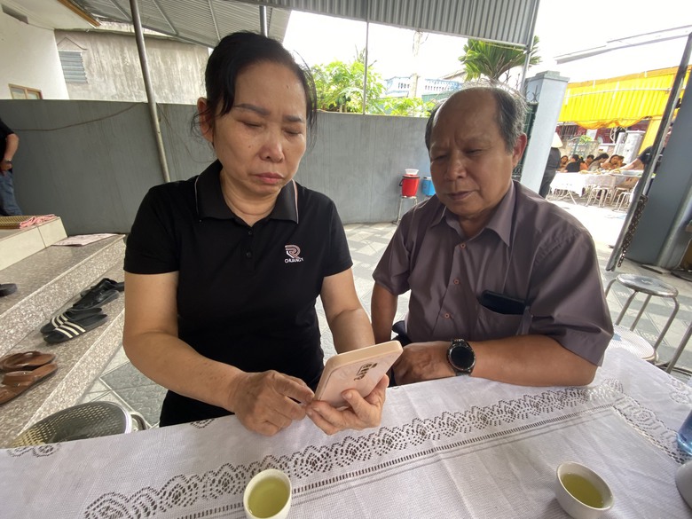 20 năm mất 2 con v&igrave; TNGT, bố mẹ n&eacute;n đau thương hiến tạng con để cứu người- Ảnh 1.