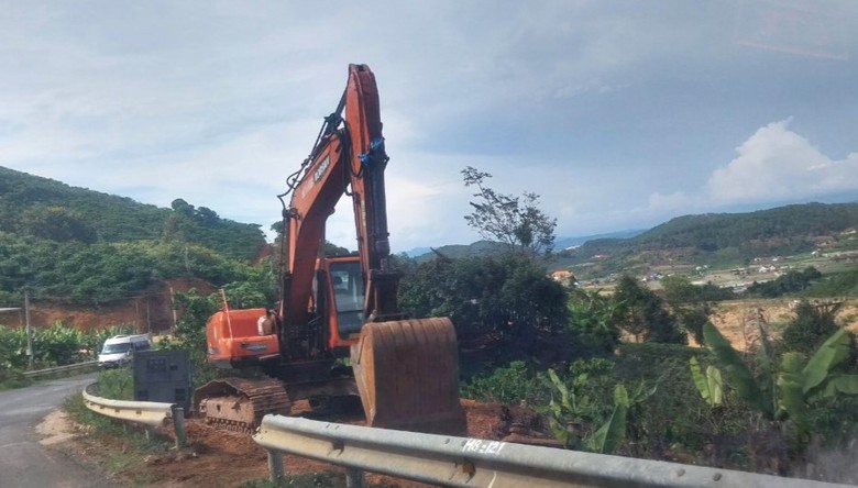 Đang cải tạo QL28B, chủ đầu tư khuyến c&aacute;o t&agrave;i xế tr&aacute;nh đi qua đ&egrave;o Đại Ninh- Ảnh 3.