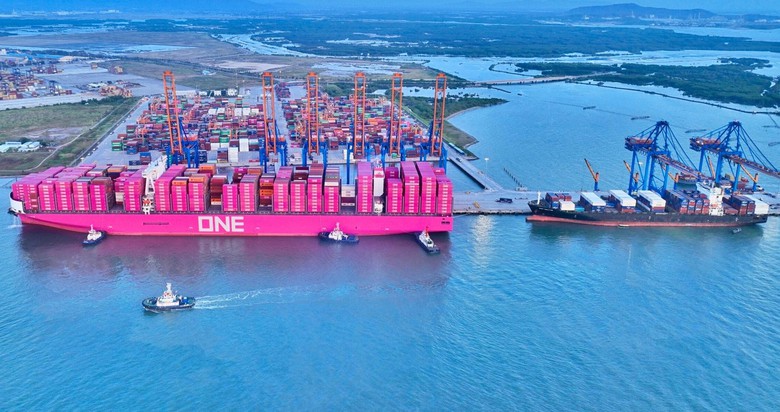 Cảng biển Việt Nam đón hơn 32.000 lượt tàu trong 4 tháng- Ảnh 1. Cảng biển Việt Nam đón hơn 32.000 lượt tàu trong 4 tháng- Ảnh 1.