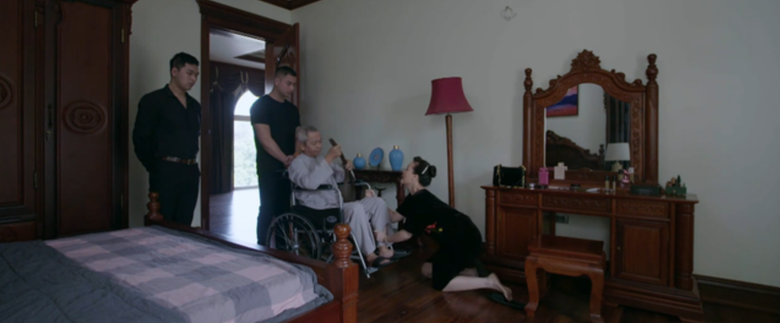 Người một nh&agrave; tập 17: Tr&iacute; cay đắng nhưng vẫn mong b&agrave; Thư c&oacute; được hạnh ph&uacute;c- Ảnh 1.