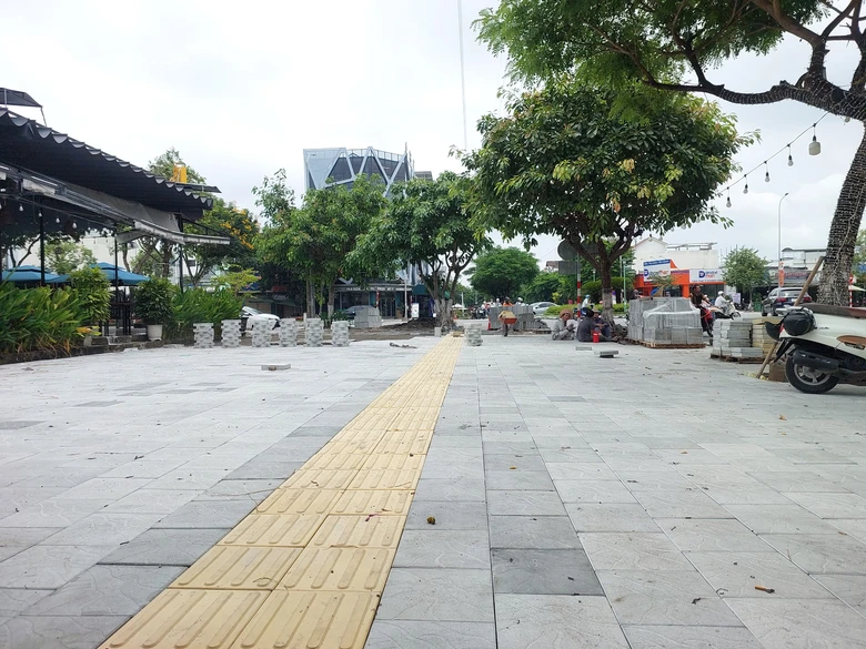Đ&agrave; Nẵng cải tạo vỉa h&egrave; 59 tuyến đường bằng giải ph&aacute;p mới- Ảnh 3.