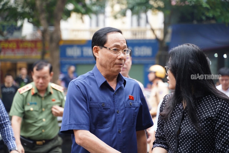 Ch&aacute;y nh&agrave; trọ, 14 người tử vong ở H&agrave; Nội: Tiếng kh&oacute;c bao tr&ugrave;m nh&agrave; tang lễ- Ảnh 13.