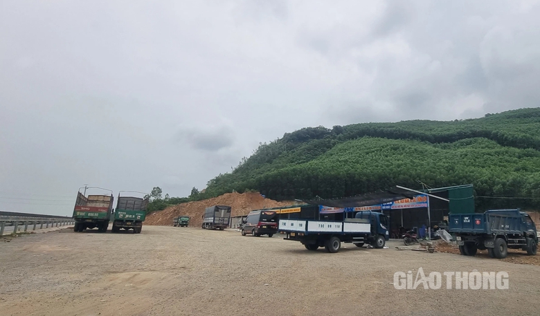 Th&ecirc;m một trạm dừng nghỉ tạm tr&ecirc;n cao tốc qua Thanh H&oacute;a đi v&agrave;o hoạt động- Ảnh 3.
