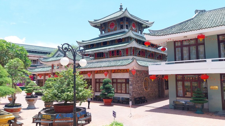 Những điều th&uacute; vị tại miếu B&agrave; Ch&uacute;a xứ n&uacute;i Sam ở An Giang- Ảnh 1.