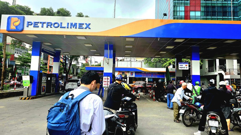 Petrolimex kiến nghị lấy h&oacute;a đơn mua xăng sẽ được giảm trừ khi quyết to&aacute;n thuế thu nhập- Ảnh 1.