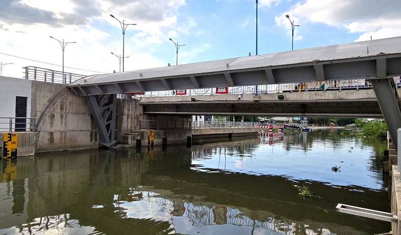 Loạt cống ngăn triều kỳ vọng gi&uacute;p Cần Thơ tho&aacute;t ngập khi mưa lớn, triều cường- Ảnh 6.