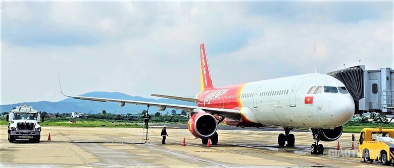 Sân bay Liên Khương - bông dã quỳ khoe sắc trên cao nguyên xanh- Ảnh 9. Sân bay Liên Khương - bông dã quỳ khoe sắc trên cao nguyên xanh- Ảnh 9.