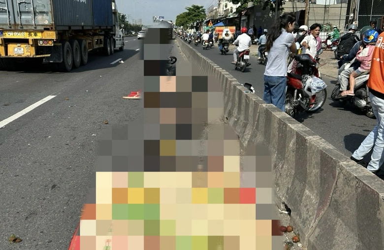 Va chạm trên QL51, hai bà cháu tử vong- Ảnh 2. Va chạm trên QL51, hai bà cháu tử vong- Ảnh 2.