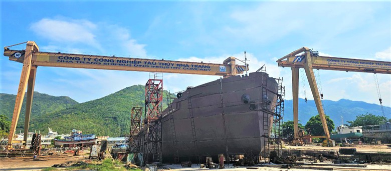 Doanh nghiệp đ&oacute;ng t&agrave;u cần vượt kh&oacute;, tạo việc l&agrave;m cho người lao động- Ảnh 5.