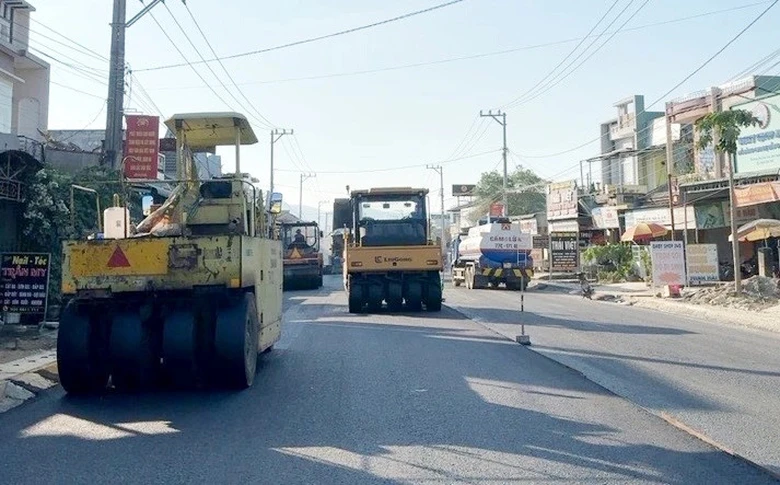 Trước ng&agrave;y 5/6, b&agrave;n giao to&agrave;n bộ mặt bằng thi c&ocirc;ng dự &aacute;n n&acirc;ng cấp QL19 T&acirc;y Nguy&ecirc;n- Ảnh 1.