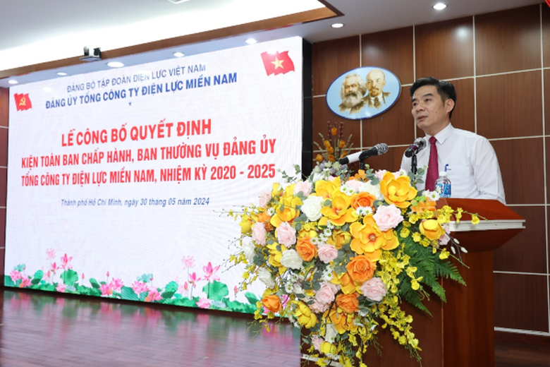 EVNSPC: C&ocirc;ng bố c&aacute;c quyết định kiện to&agrave;n c&ocirc;ng t&aacute;c c&aacute;n bộ- Ảnh 3.