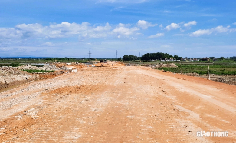 Cuối năm sẽ nối th&ocirc;ng dự &aacute;n đường tr&aacute;nh ph&iacute;a Đ&ocirc;ng TP Đ&ocirc;ng H&agrave; - Ảnh 1.